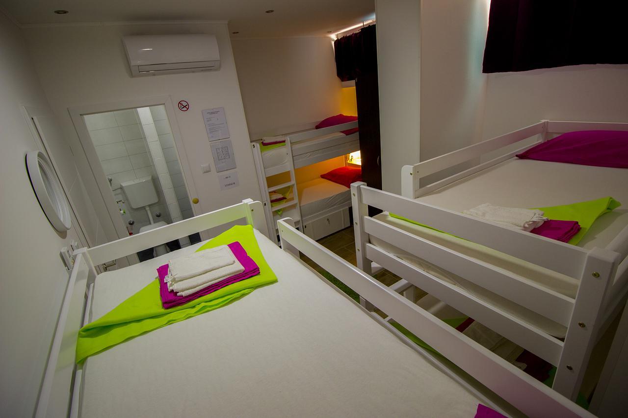Hostel Dioklecijan Delux Split Exterior foto